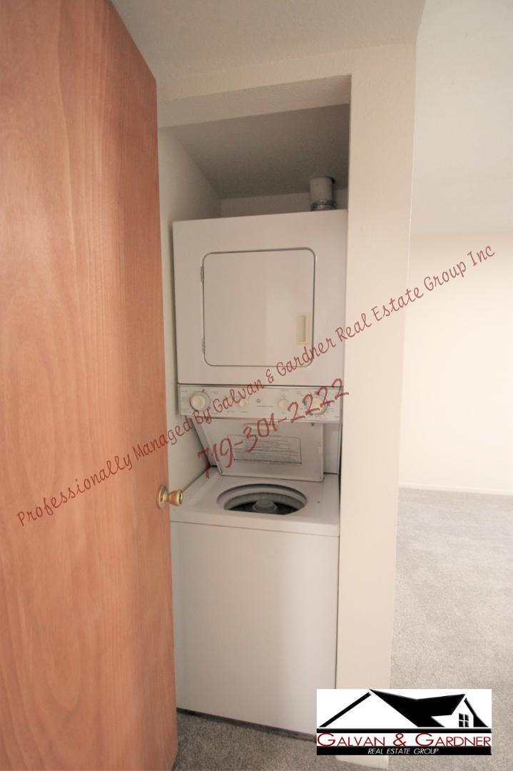 Image 6 of 7: No Description Available