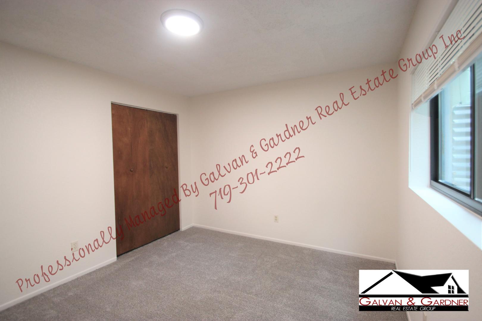 Image 7 of 7: No Description Available