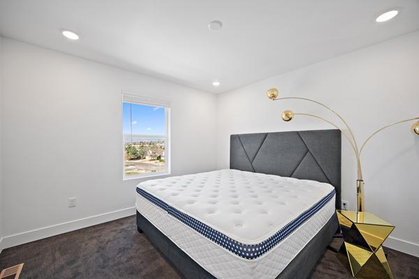 Image 20 of 50: No Description Available