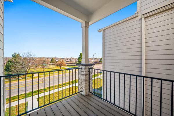 Image 5 of 50: No Description Available