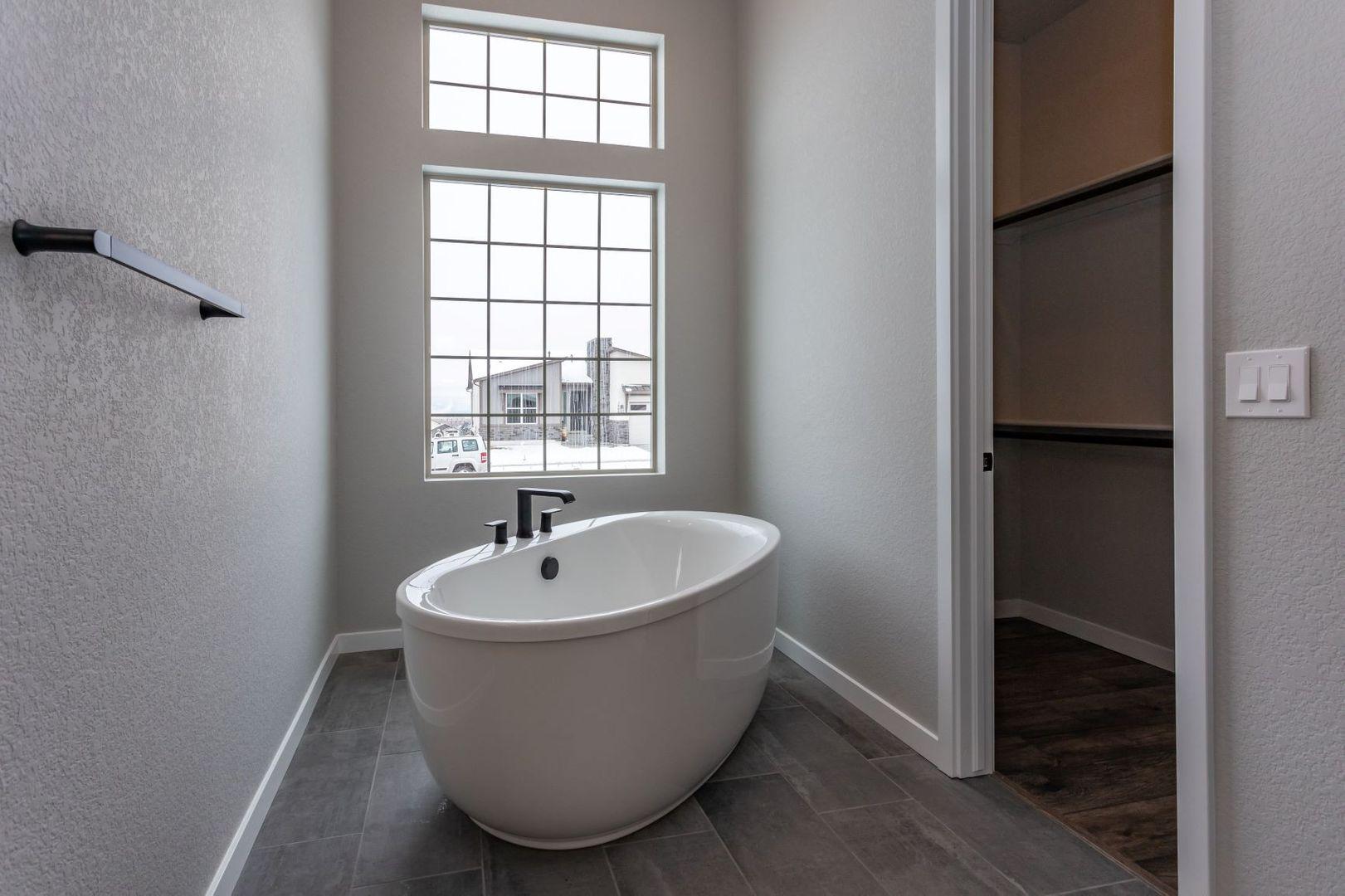 Image 26 of 43: No Description Available