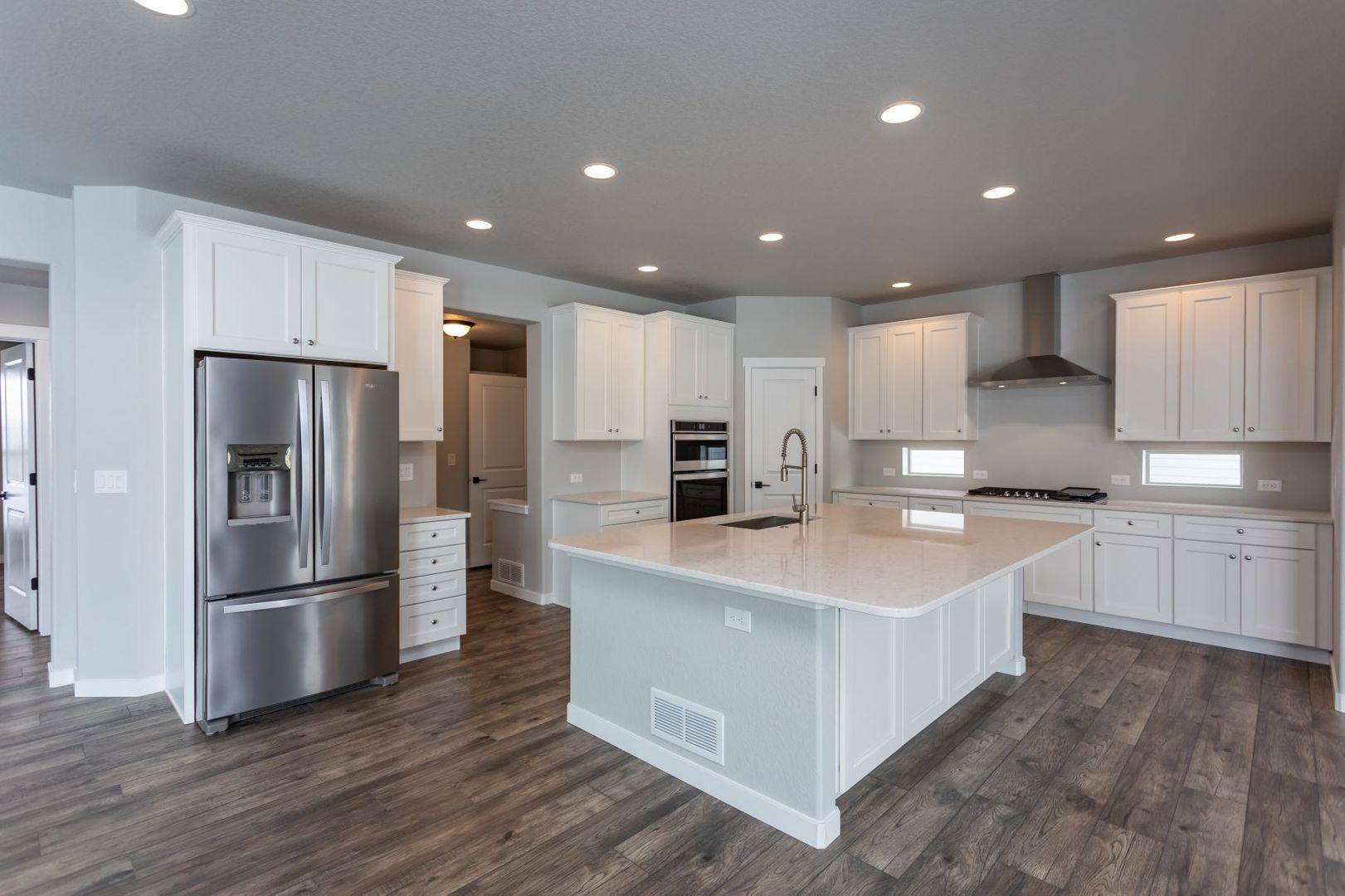 Image 4 of 43: No Description Available