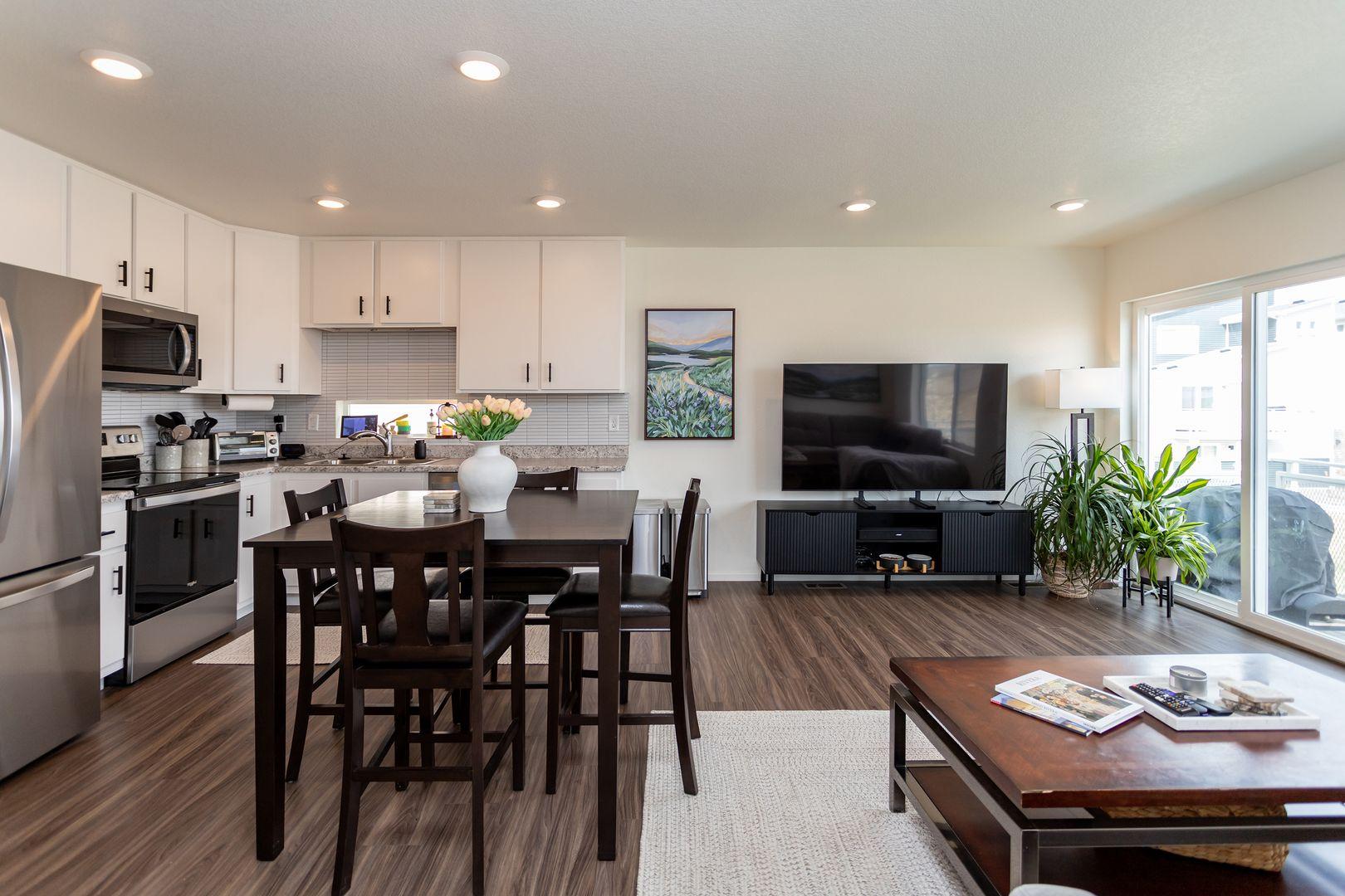 Image 11 of 37: No Description Available