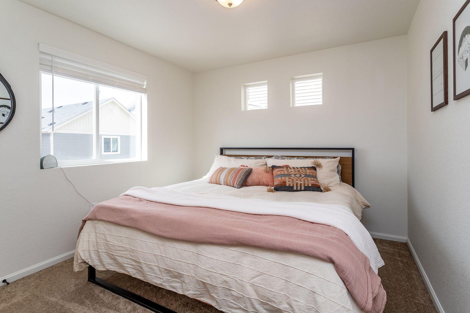 Image 27 of 37: No Description Available