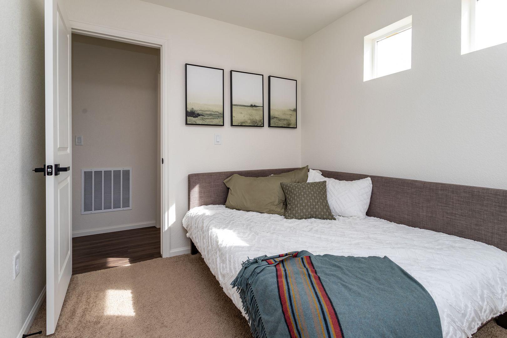 Image 29 of 37: No Description Available