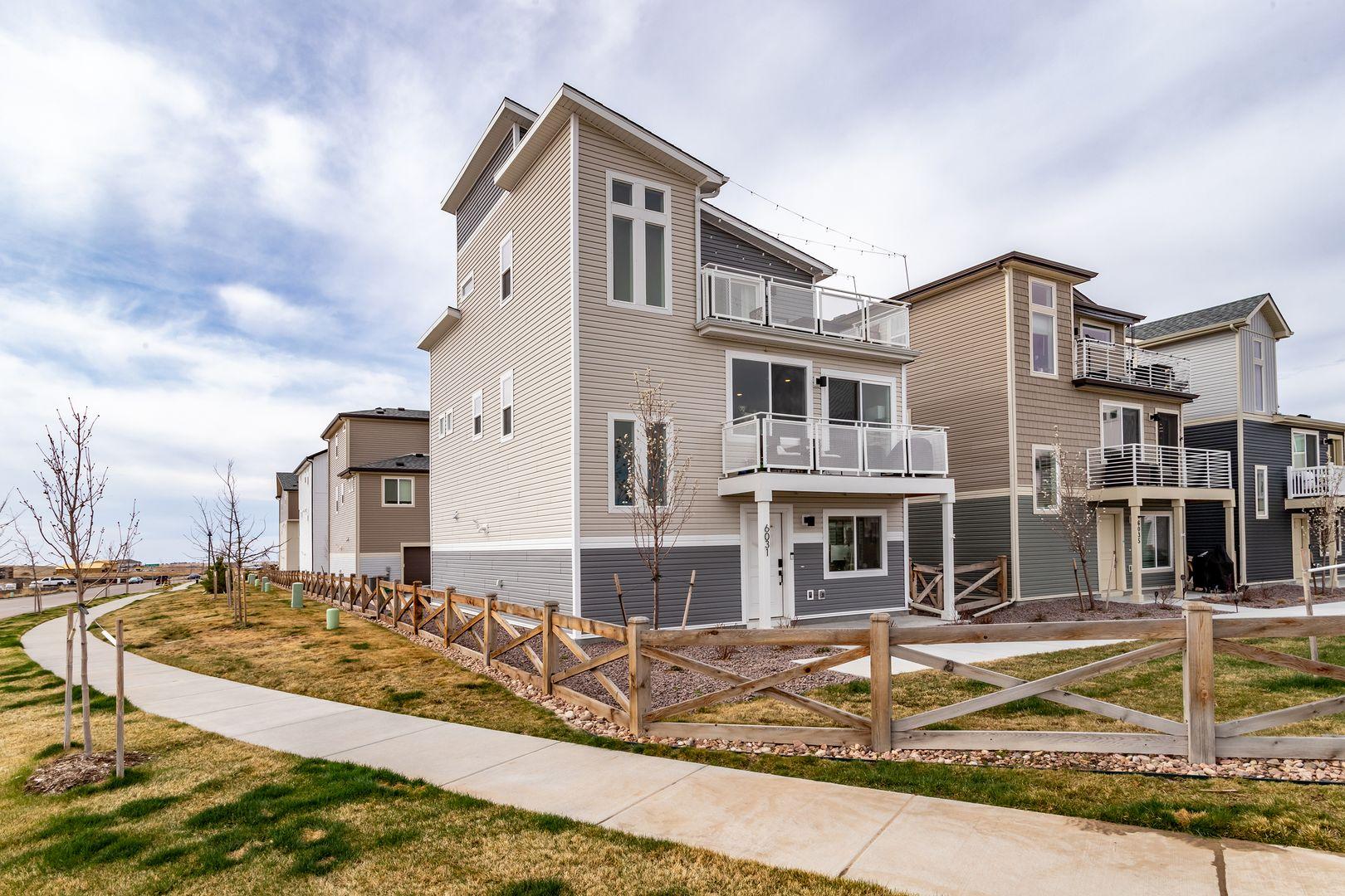 Image 36 of 37: No Description Available