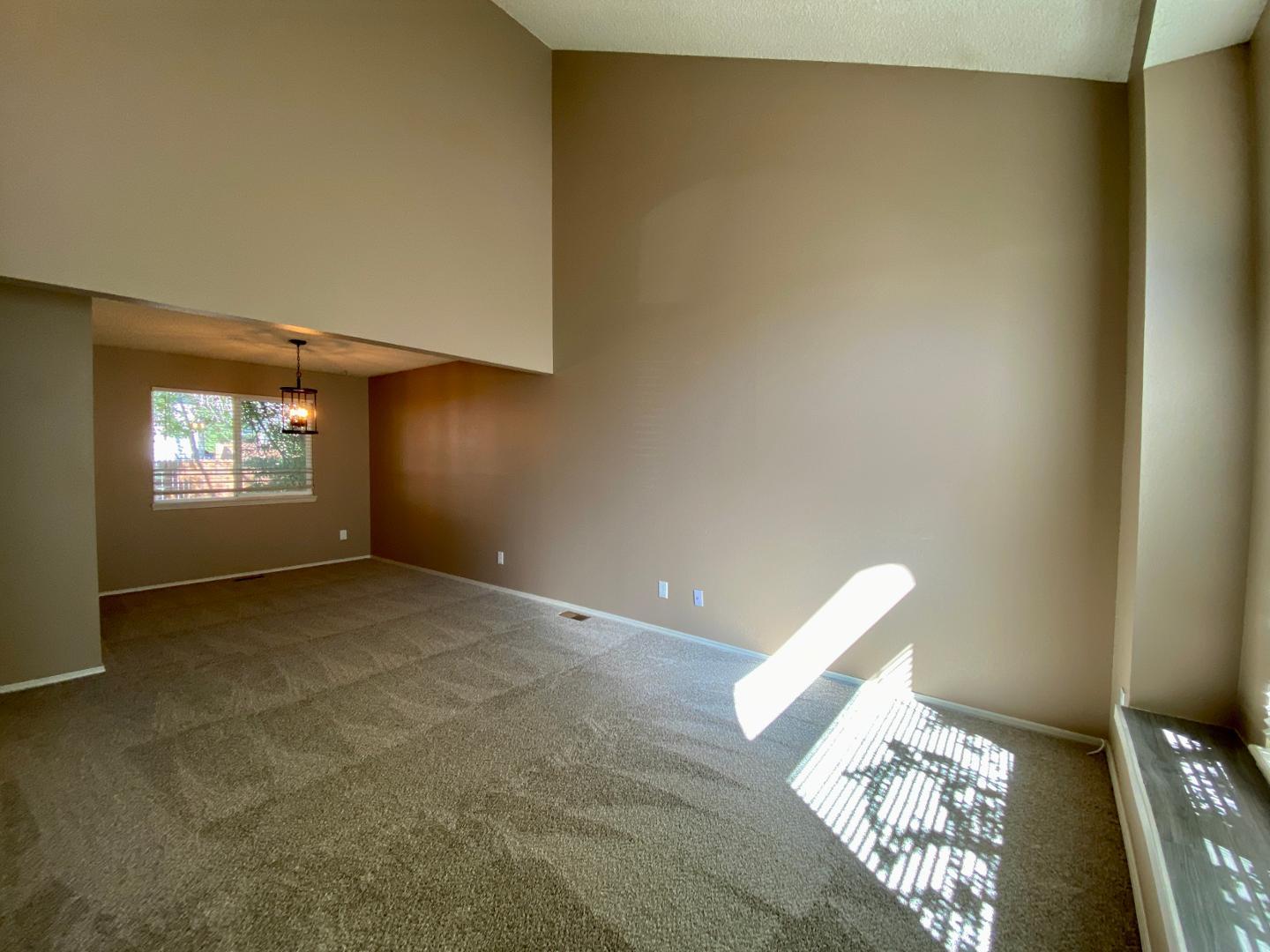 Image 13 of 17: No Description Available