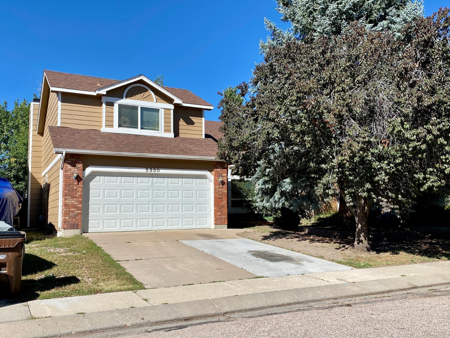 Image 2 of 17: No Description Available