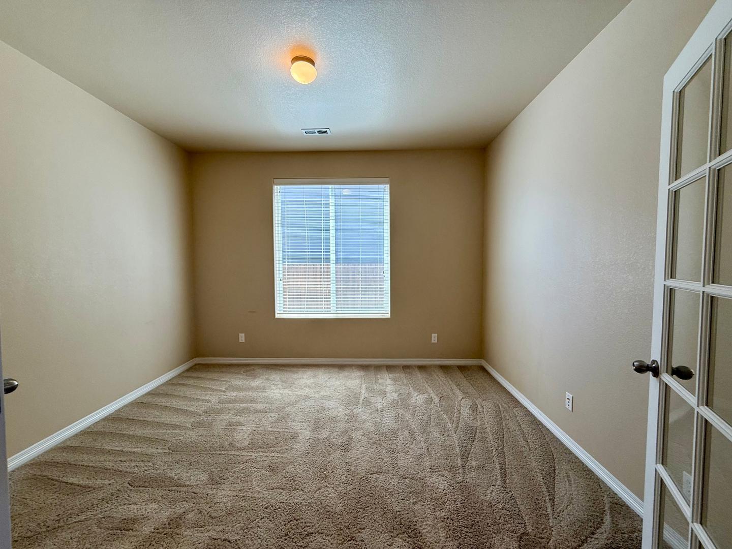 Image 18 of 28: No Description Available