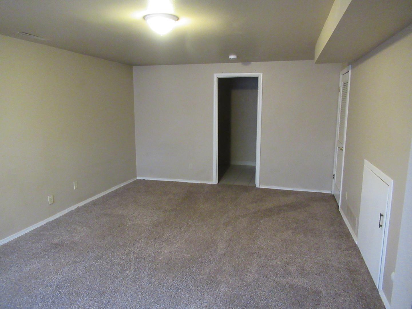 Image 6 of 13: No Description Available