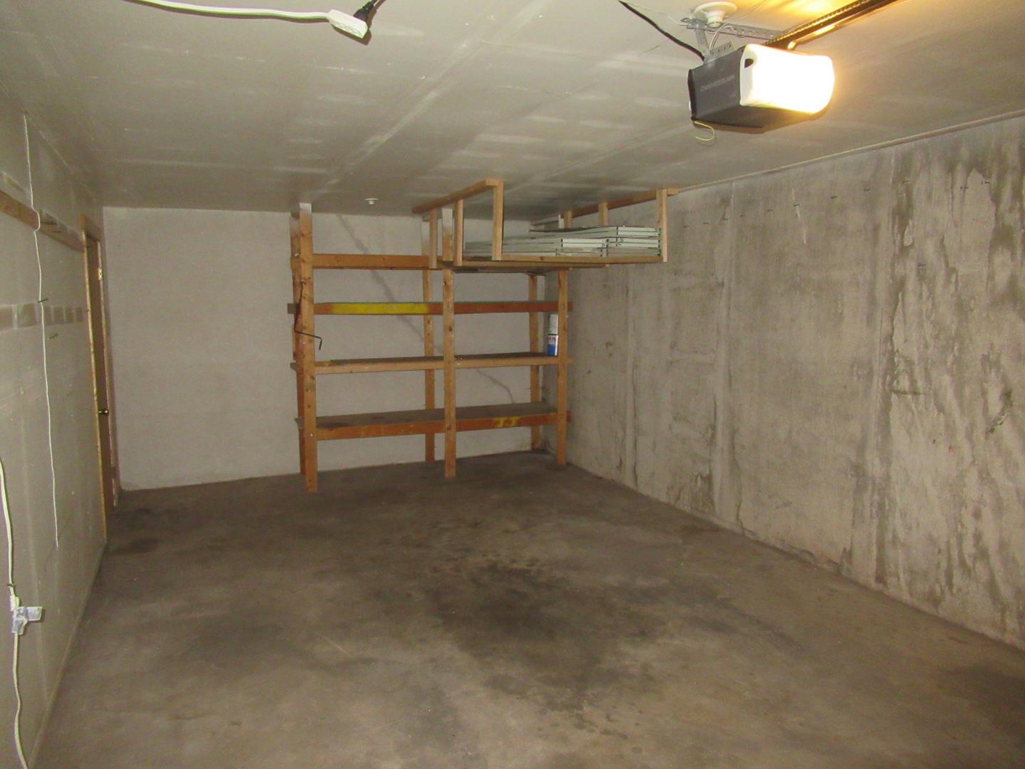 Image 9 of 13: No Description Available