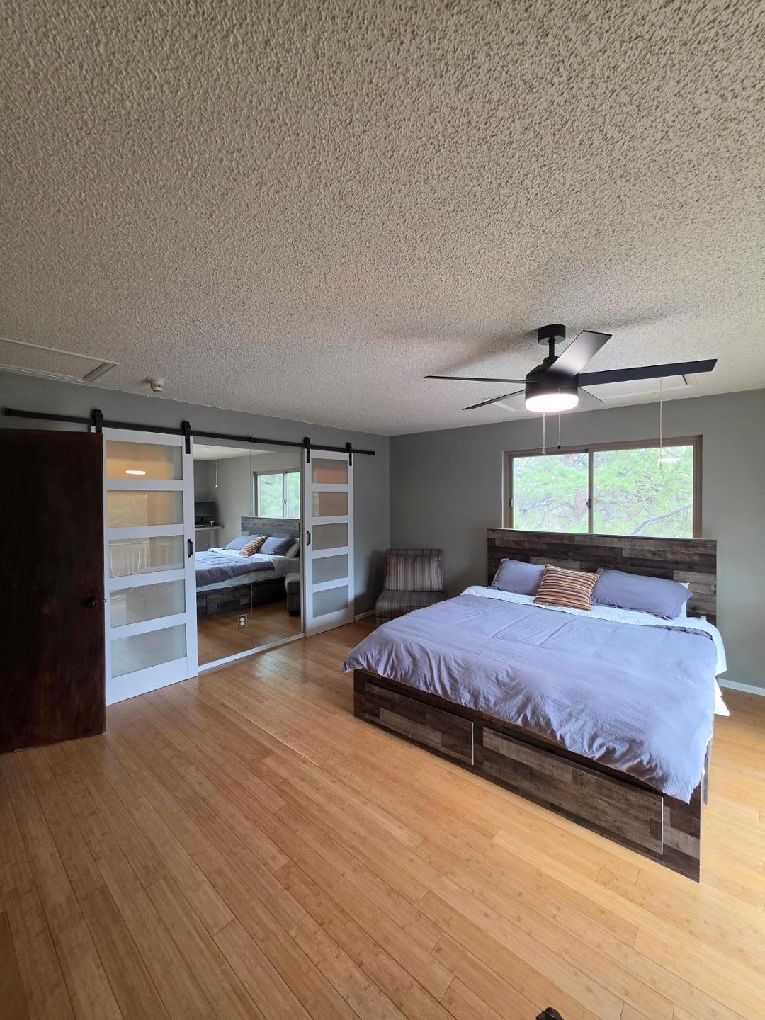 Image 14 of 25: No Description Available