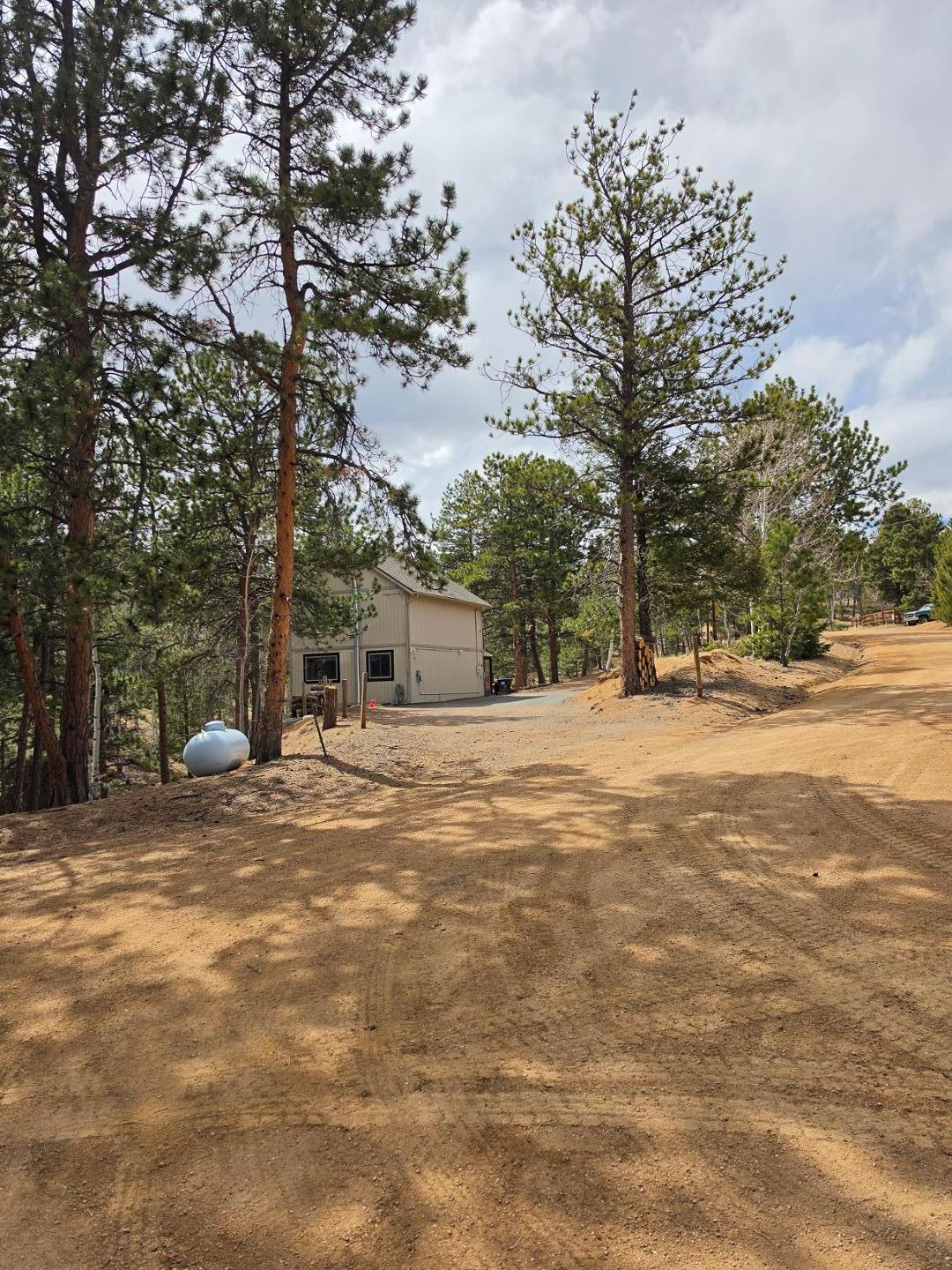 Image 22 of 25: No Description Available