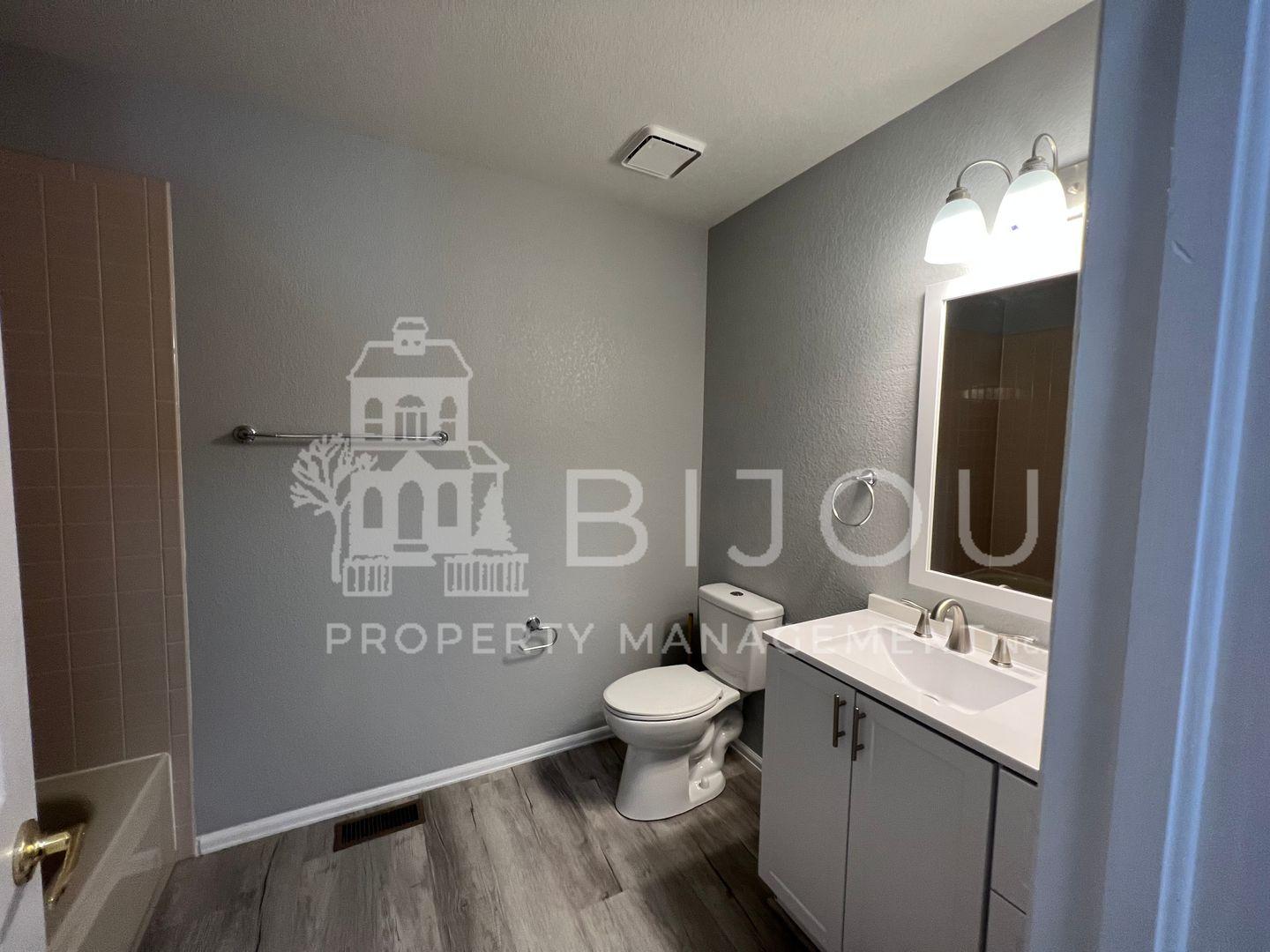 Image 22 of 38: No Description Available