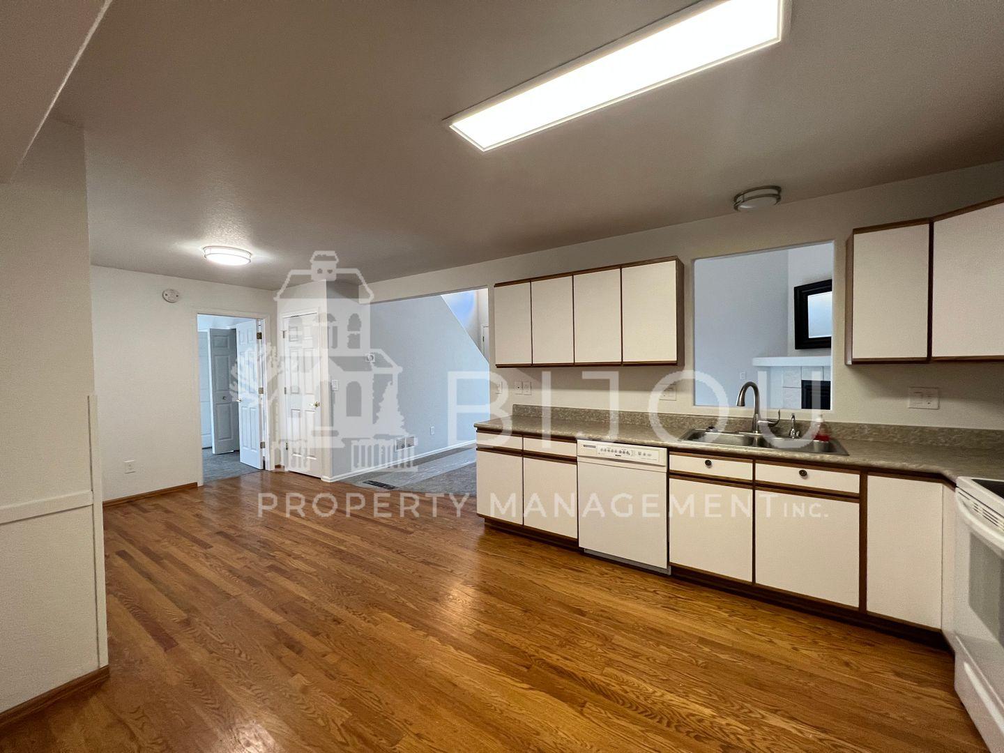 Image 7 of 38: No Description Available