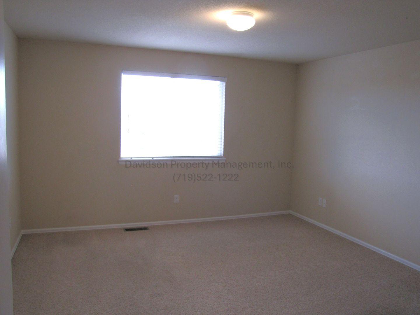 Image 8 of 14: No Description Available